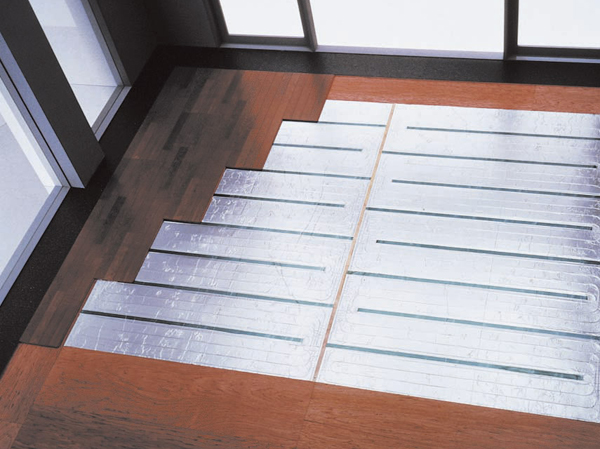 Other.  [TES type hot-water floor heating] living ・ In the dining, Adopt a hot water floor heating to warm comfortably the whole room from feet. There is no fear of such as hoisting and burns of house dust, Clean and comfortable room. (Same specifications)
