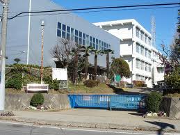 Junior high school. Otsukeoka 1094m until junior high school (junior high school)