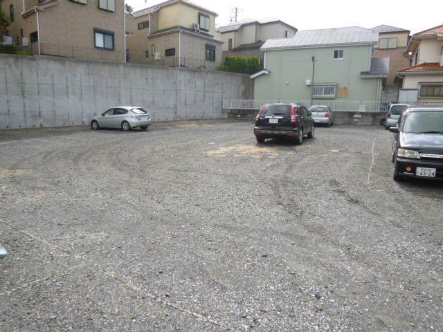 Parking lot