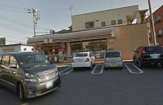 Convenience store. Seven-Eleven Minamikashiwa Toyoshiki store up (convenience store) 220m