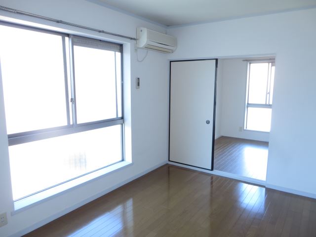 Living and room. Western-style 7 tatami