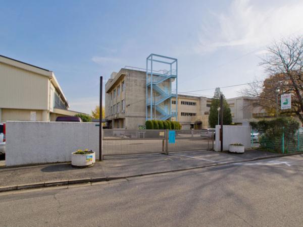 Primary school. 280m Kashiwa City to elementary school Takayanagi Nishi Elementary School