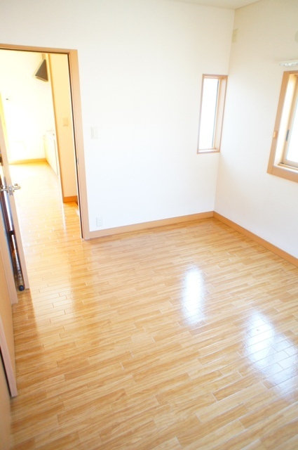 Living and room. Otherwise, it is the room photo