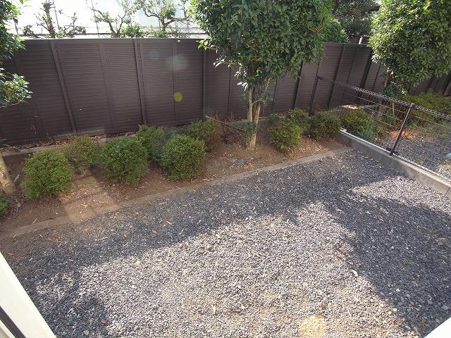 Balcony. Private garden