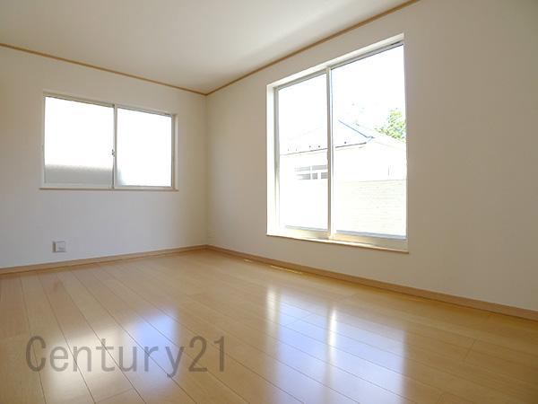 Non-living room. F Building