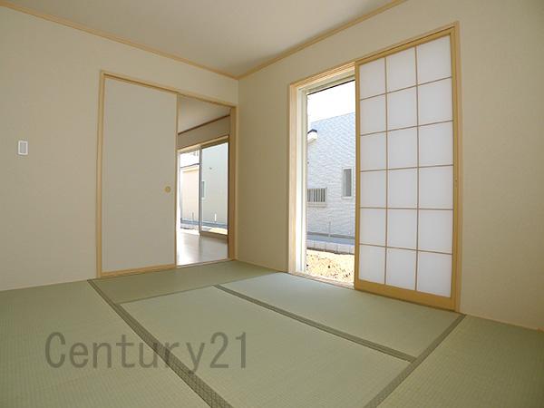 Non-living room. F Building