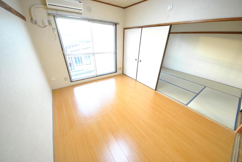 Living and room