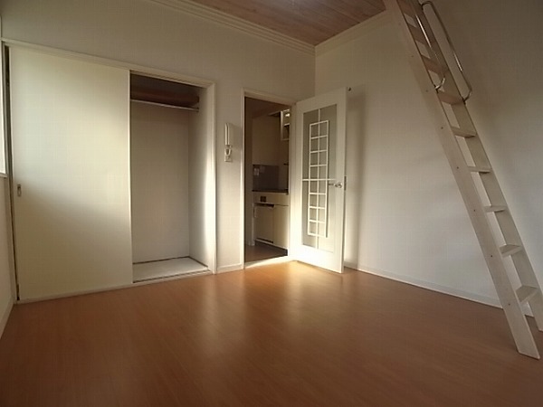 Living and room. Living