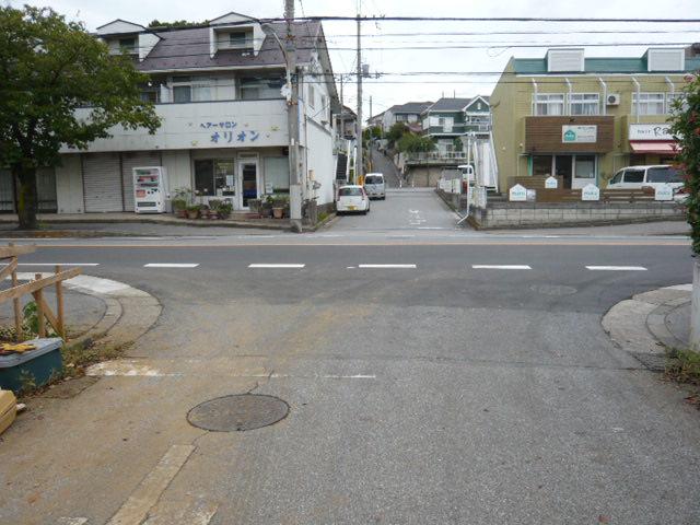 Local photos, including front road. Local (September 2013) Shooting