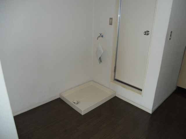 Other. There is also a perfectly Indoor Laundry Area