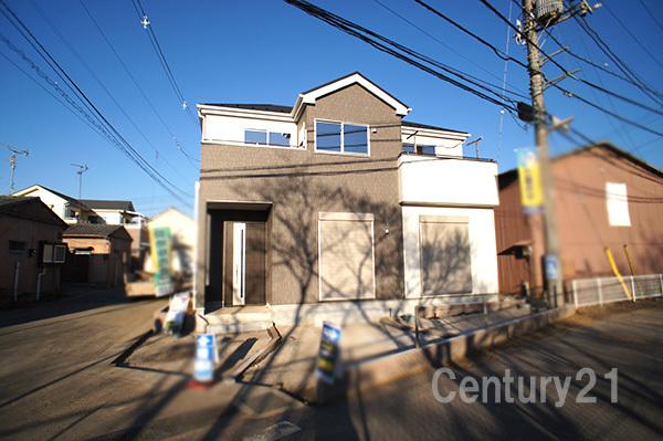 Local appearance photo. 1 Building