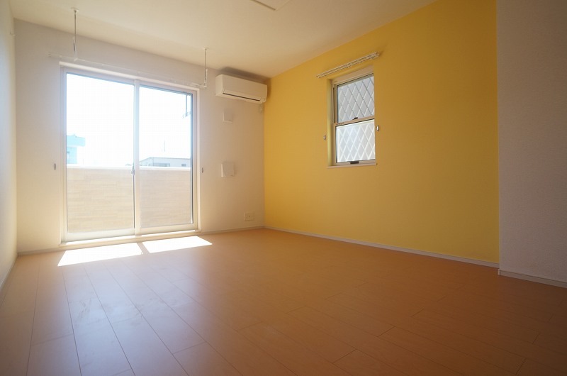 Living and room