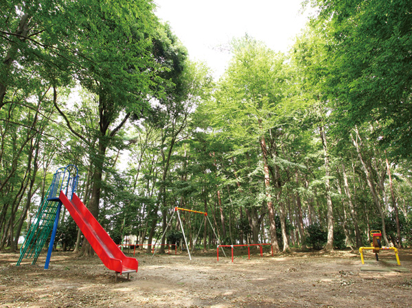 Surrounding environment. Matsukeoka hometown park (about 1130m / A 15-minute walk)
