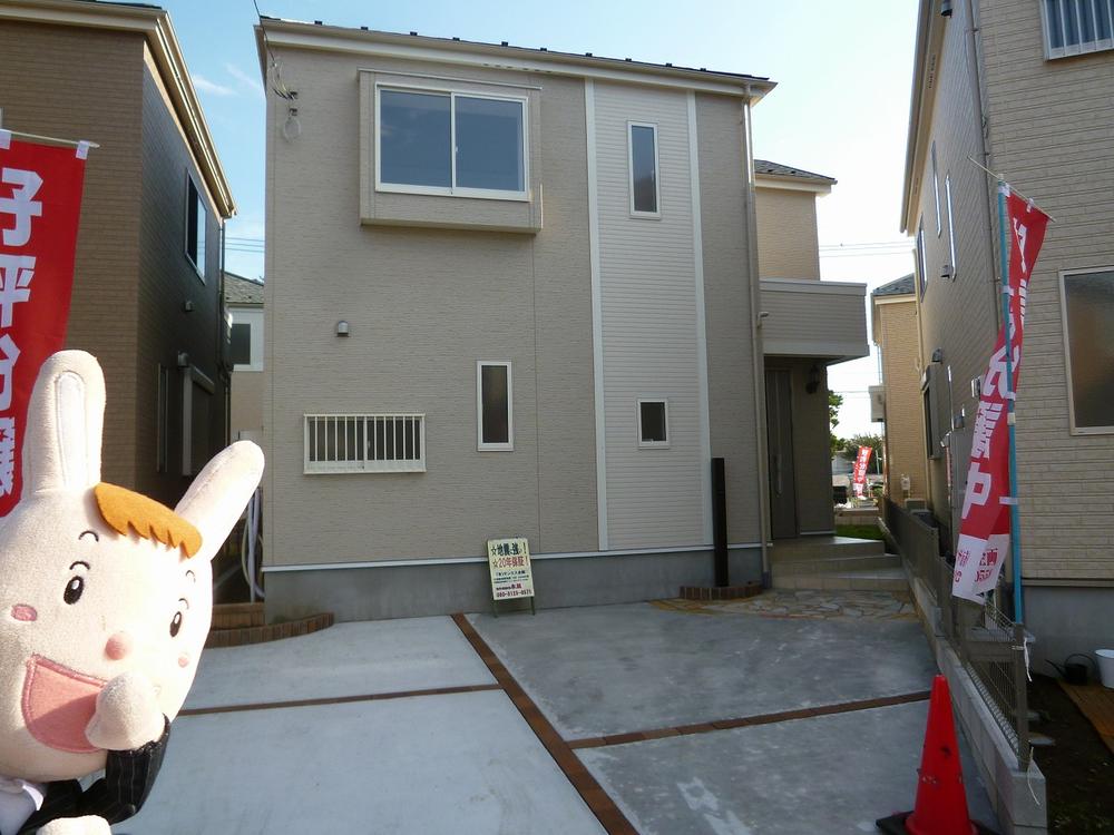 Local appearance photo. F Building site (October 3, 2013) Shooting