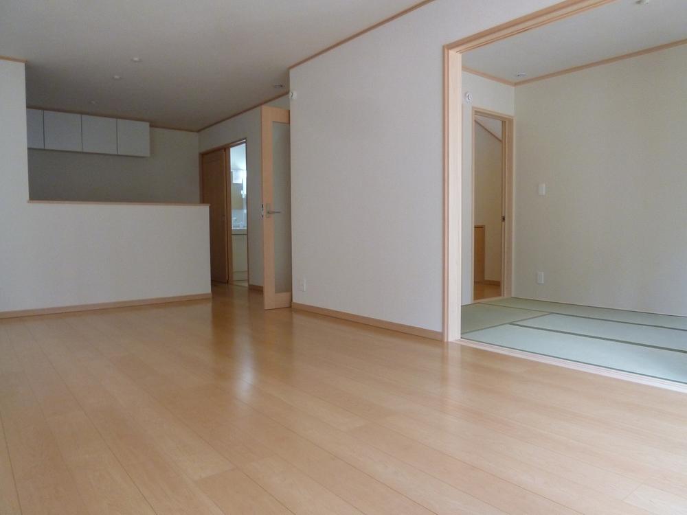 Living. V Building room (October 3, 2013) Shooting