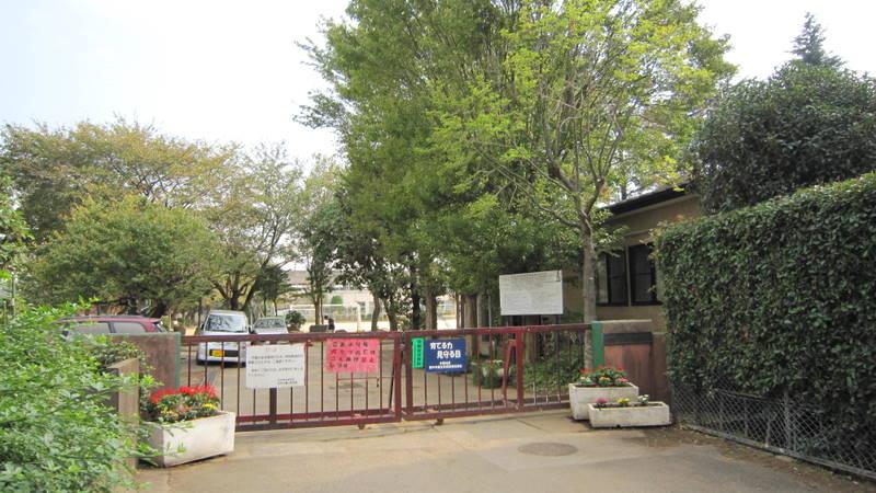 Primary school. 160m to Kashiwa TatsuYutaka Elementary School