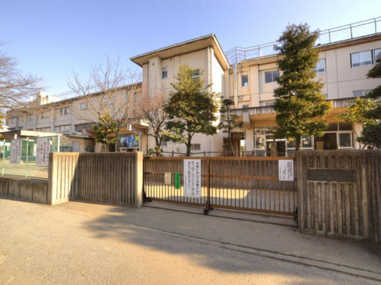 Primary school. Kashiwashiritsu pine needle second elementary school (elementary school) up to 669m