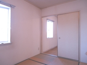 Living and room. 6 Pledge of Japanese-style room. I tatami exchange! 