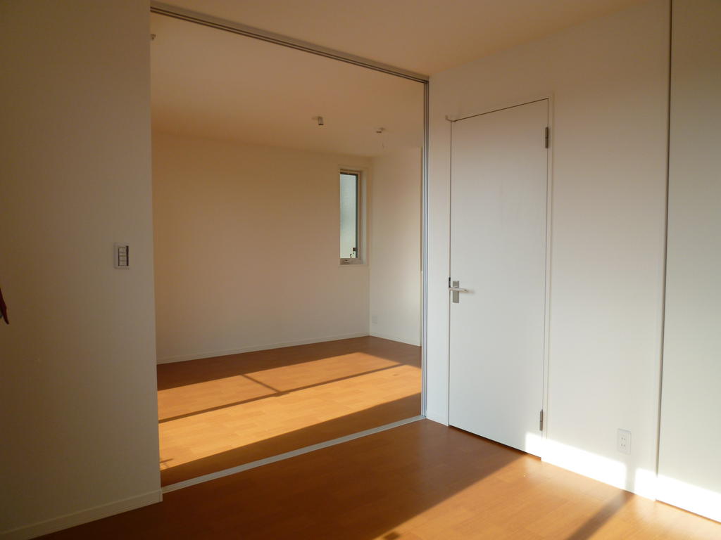 Other room space. Living next to the Western-style rooms are divided by a sliding screen
