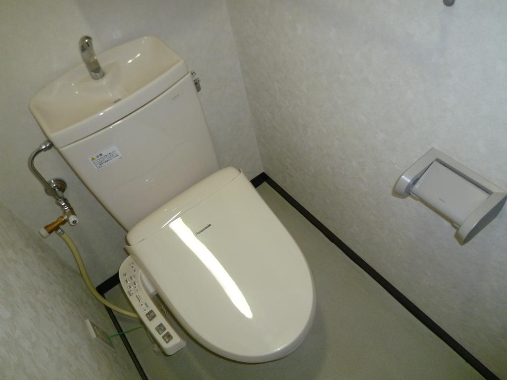 Toilet. A restroom with bidet ☆ 