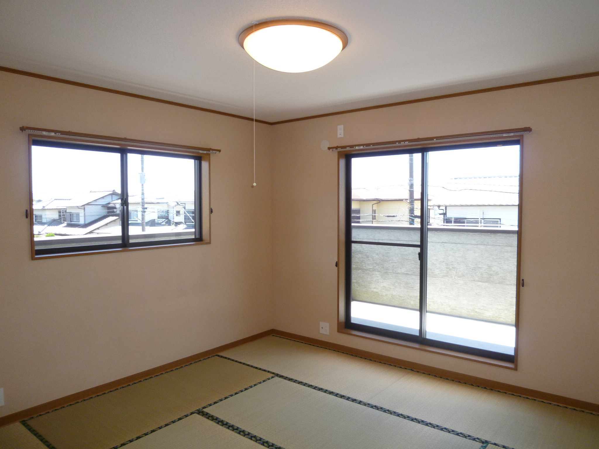 Other room space. 2F is a Japanese-style!
