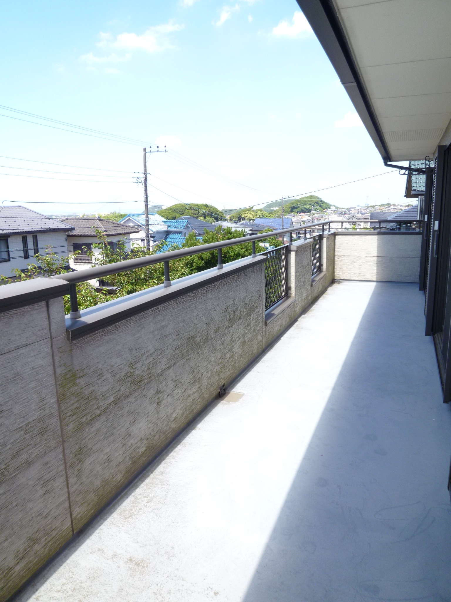 Balcony. A width balcony is sunny!