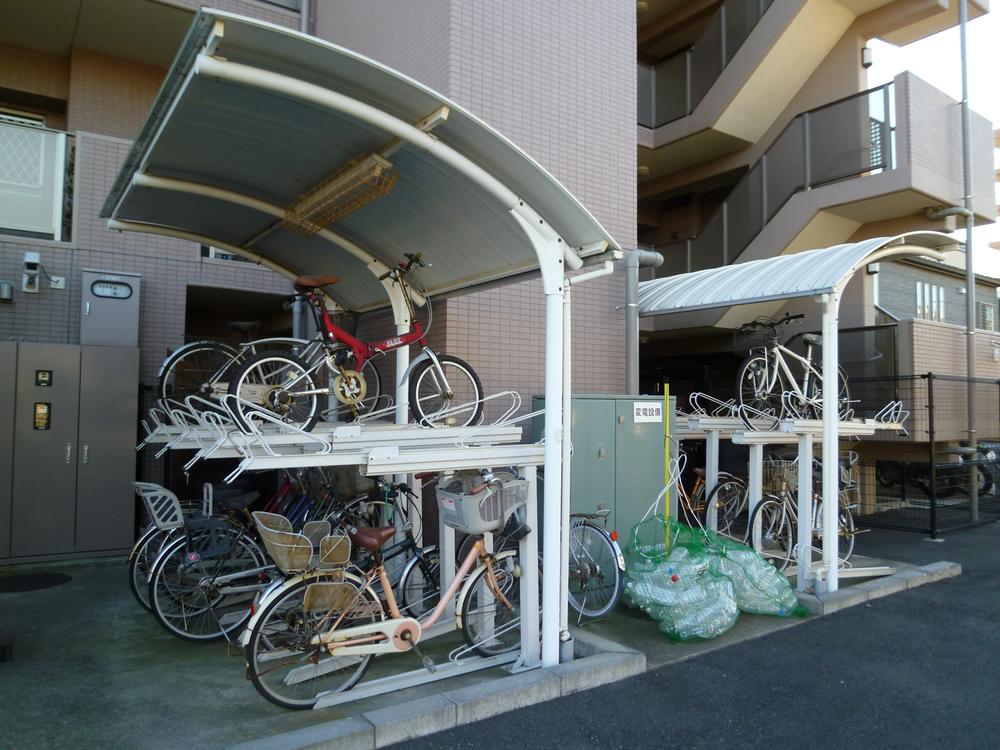 Other.  [Bicycle-parking space] Bicycle parking stations with roof
