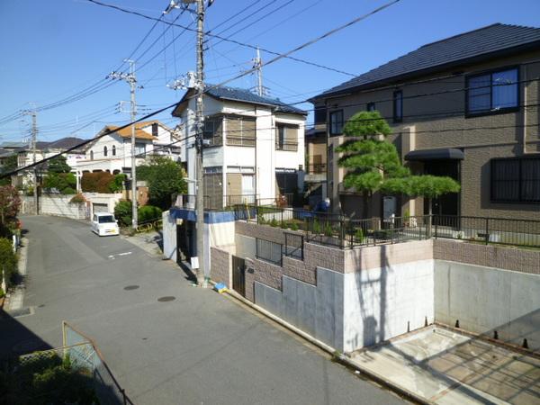 View photos from the dwelling unit