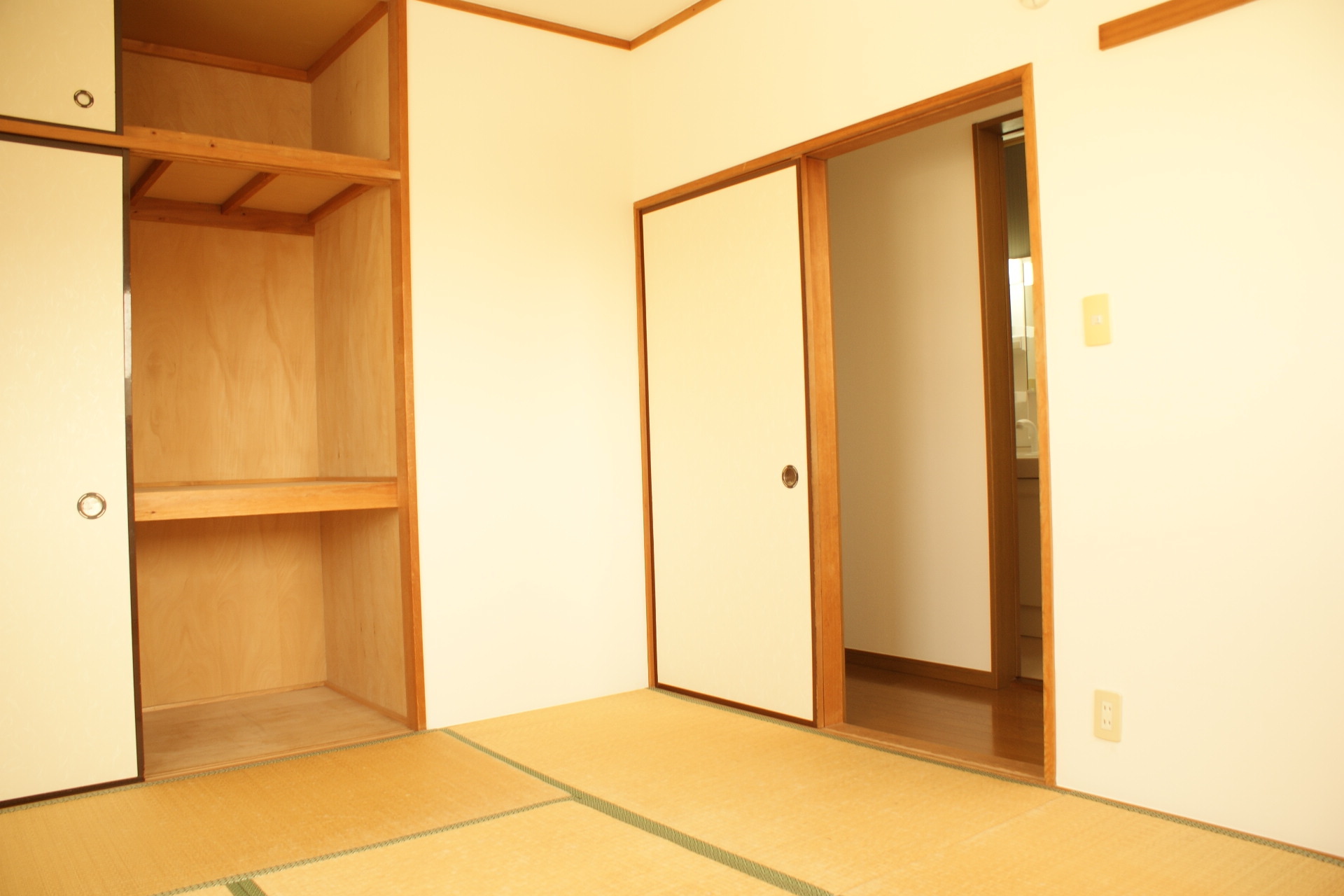 Other room space. Japanese style room