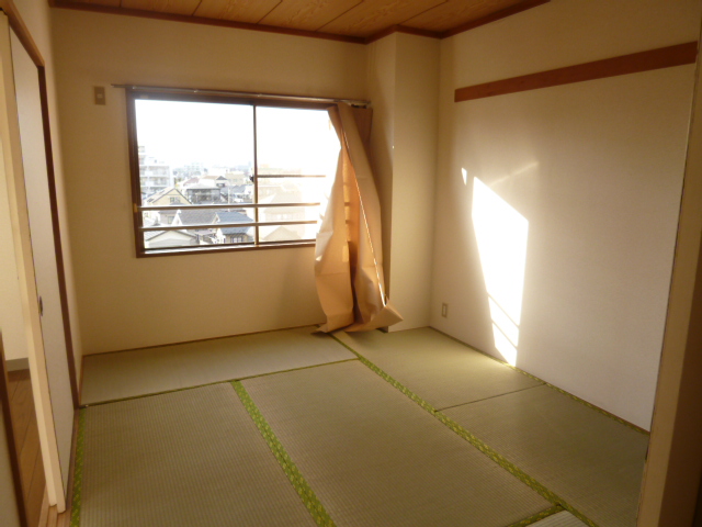 Other room space