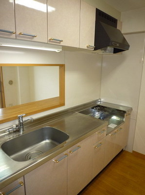 Kitchen. Counter Kitchen Two-burner stove installation Allowed