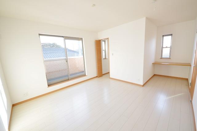 Other. Western-style room is also spacious