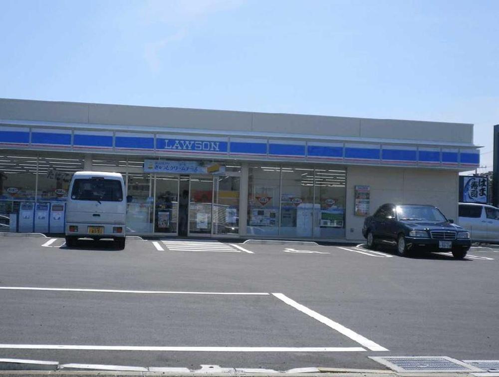 Convenience store. 250m until Lawson Matsudo Takazukashinden shop