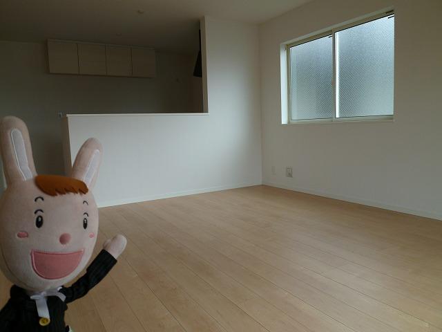 Living. Building 2 room (December 20, 2013) Shooting