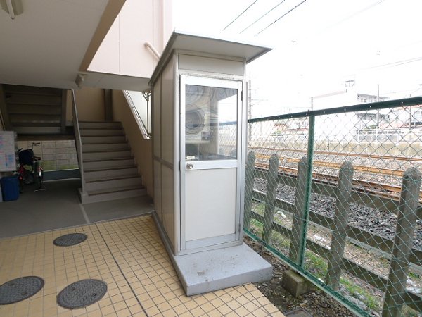 Other common areas. Launderette