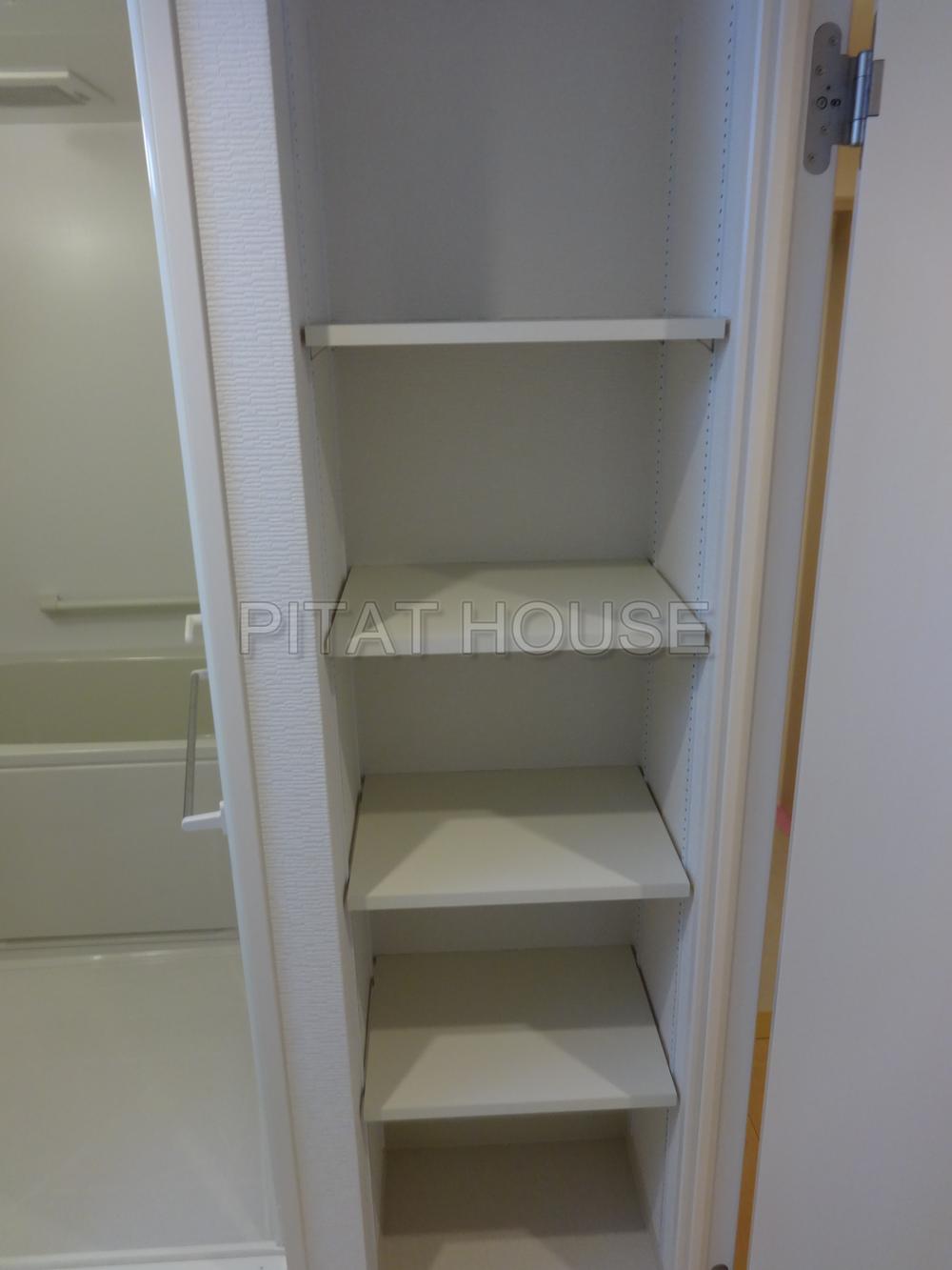 Receipt.  [Receipt] Glad storage shelves in sanitary room