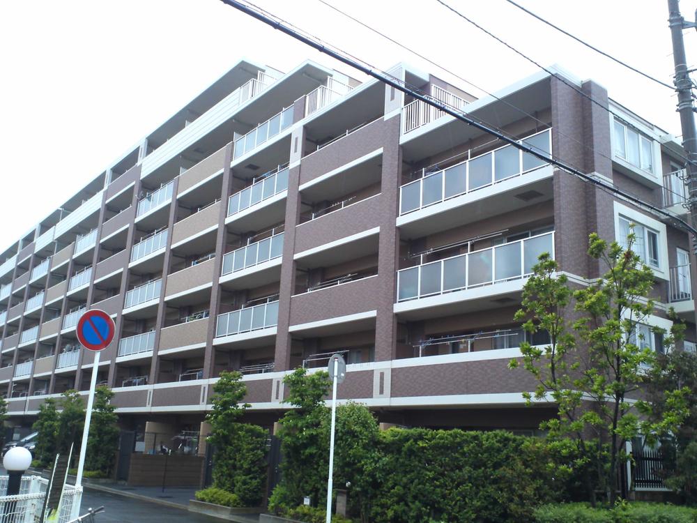 Local appearance photo