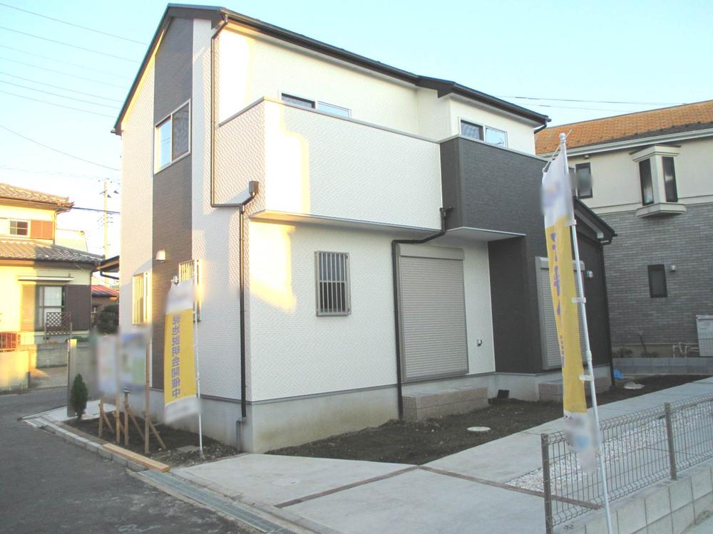 Local appearance photo. Soil to enjoy the gardening was also left.