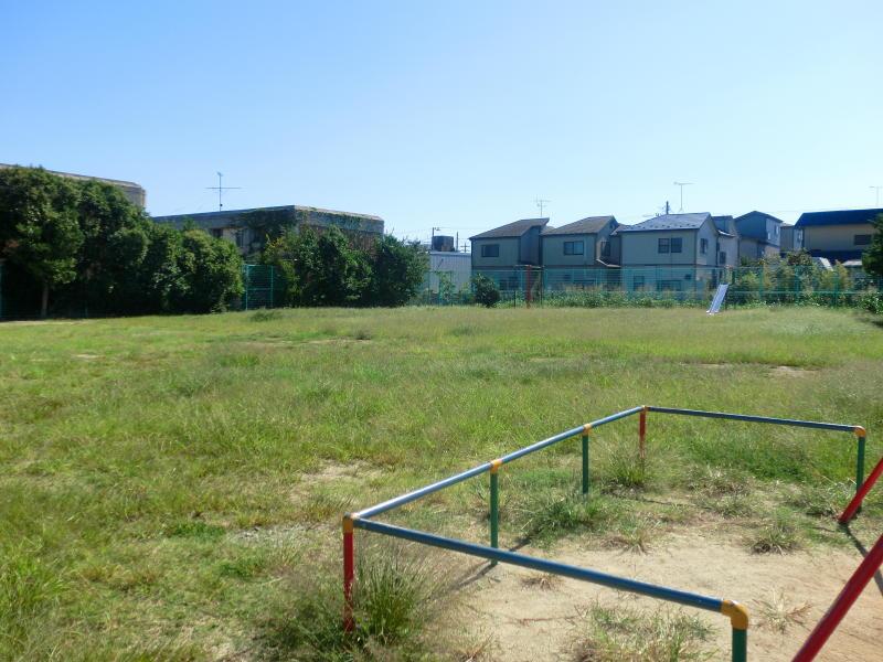 park. A children's playground in the 234m Nearby until Kokesaki children's playground. Holiday should play rock out with your children. 