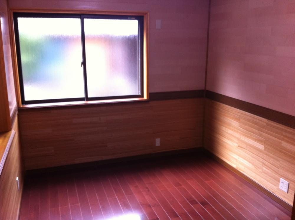 Non-living room