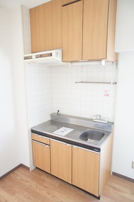 Kitchen. Easy dishes on whether gas stove installation