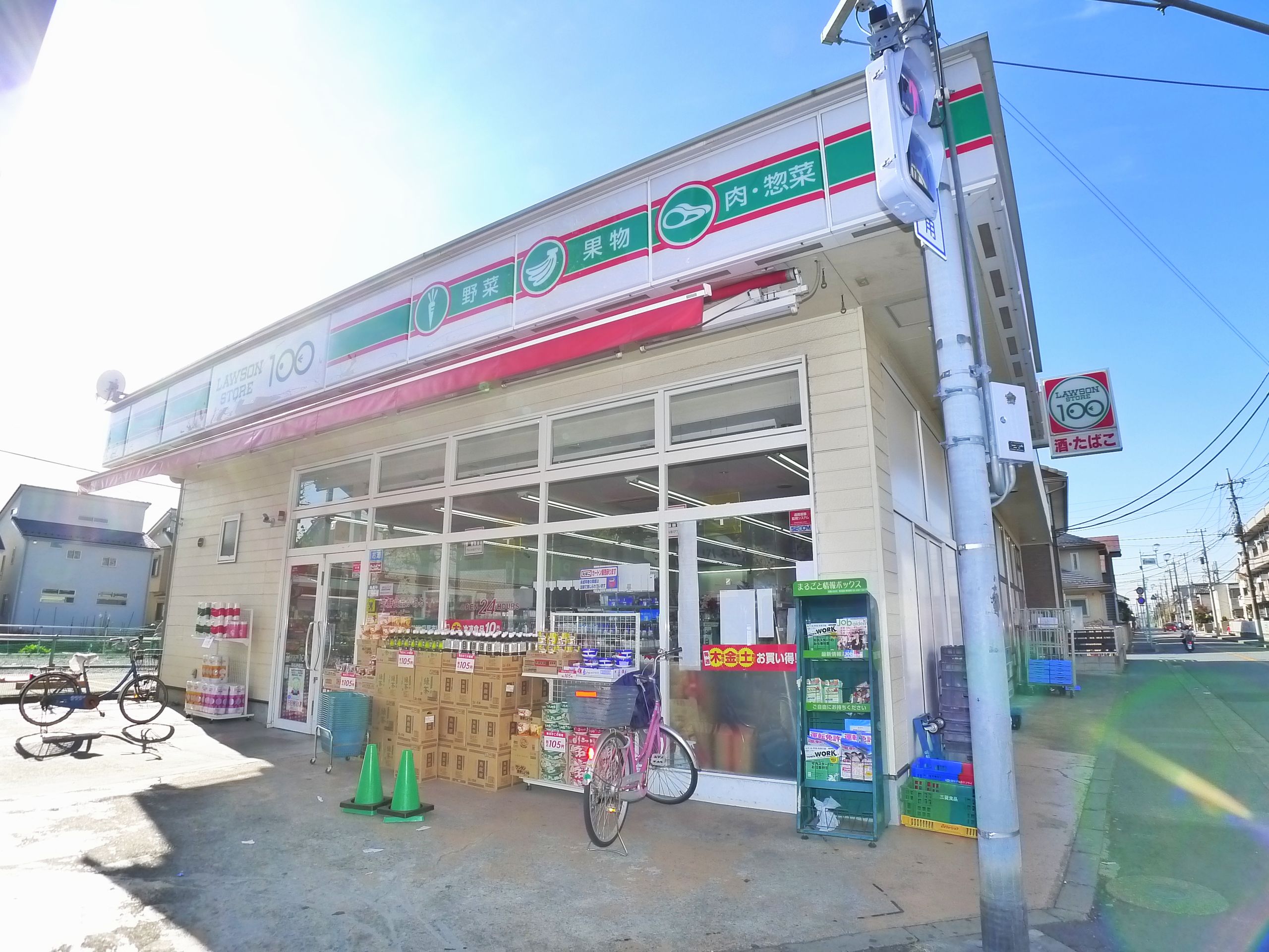 Convenience store. STORE100 Shinmatsudominami store up (convenience store) 611m