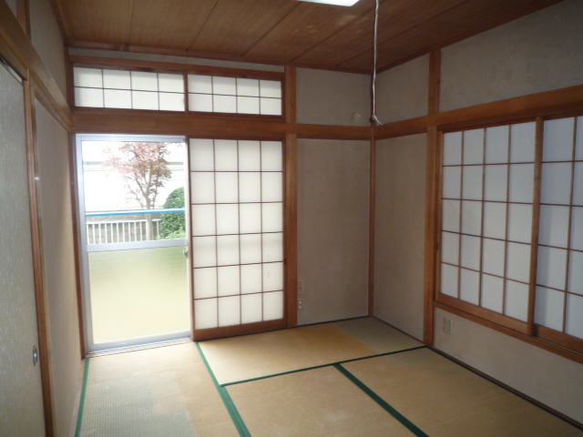 Living and room. First floor Japanese-style room