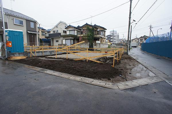 Local appearance photo. 4 Building