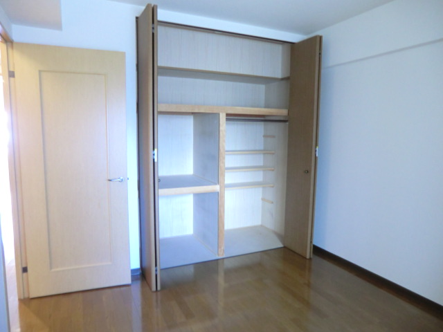 Other room space. Large storage