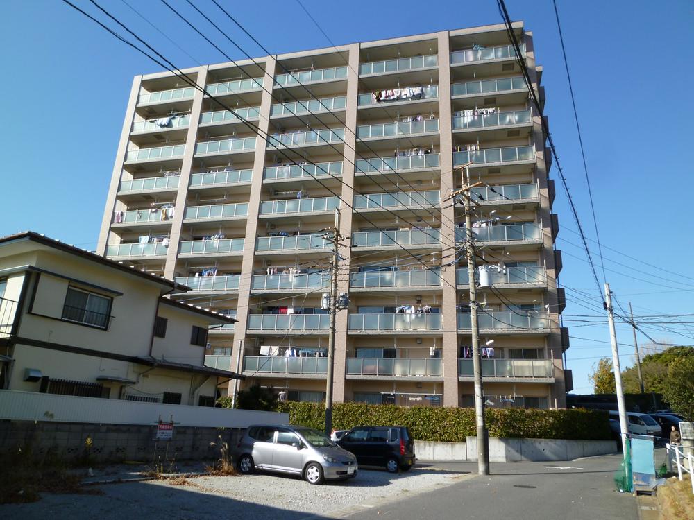 Local appearance photo.  ◆ In built shallow apartment Mabashi Station 9 minute walk, It is with free parking.