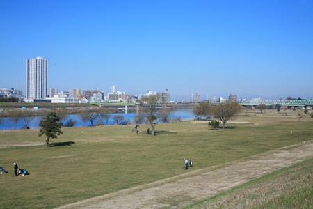 Other Environmental Photo. 23-minute walk from JR Matsudo Station, Landscape of this Edogawa of riverbed is, cycling, Walk, etc., And it has become a healing place of the people, Is a natural full environment of greenery and water and wind. 