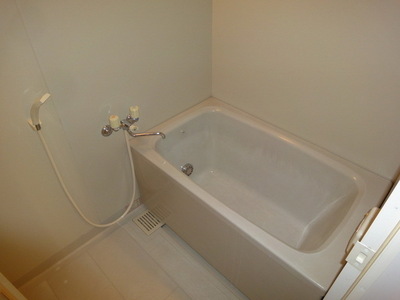 Bath. Reheating function with bathroom