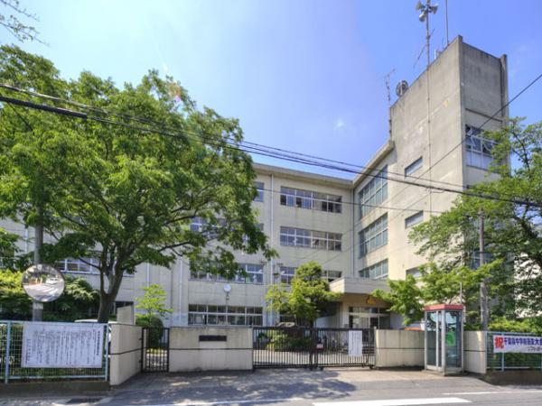Junior high school. 1200m to Matsudo Tatsudai three junior high school