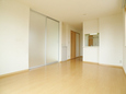 Living and room.  ※ It is a photograph of the inverted floor plan 102, Room.